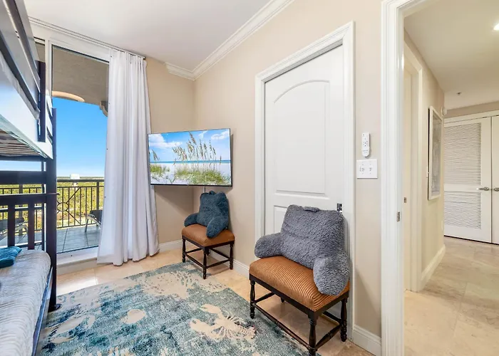 Holiday home Indigo West Unit 1102w *