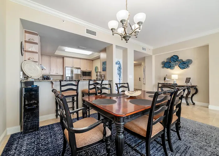 Indigo West Unit 1102w Holiday home